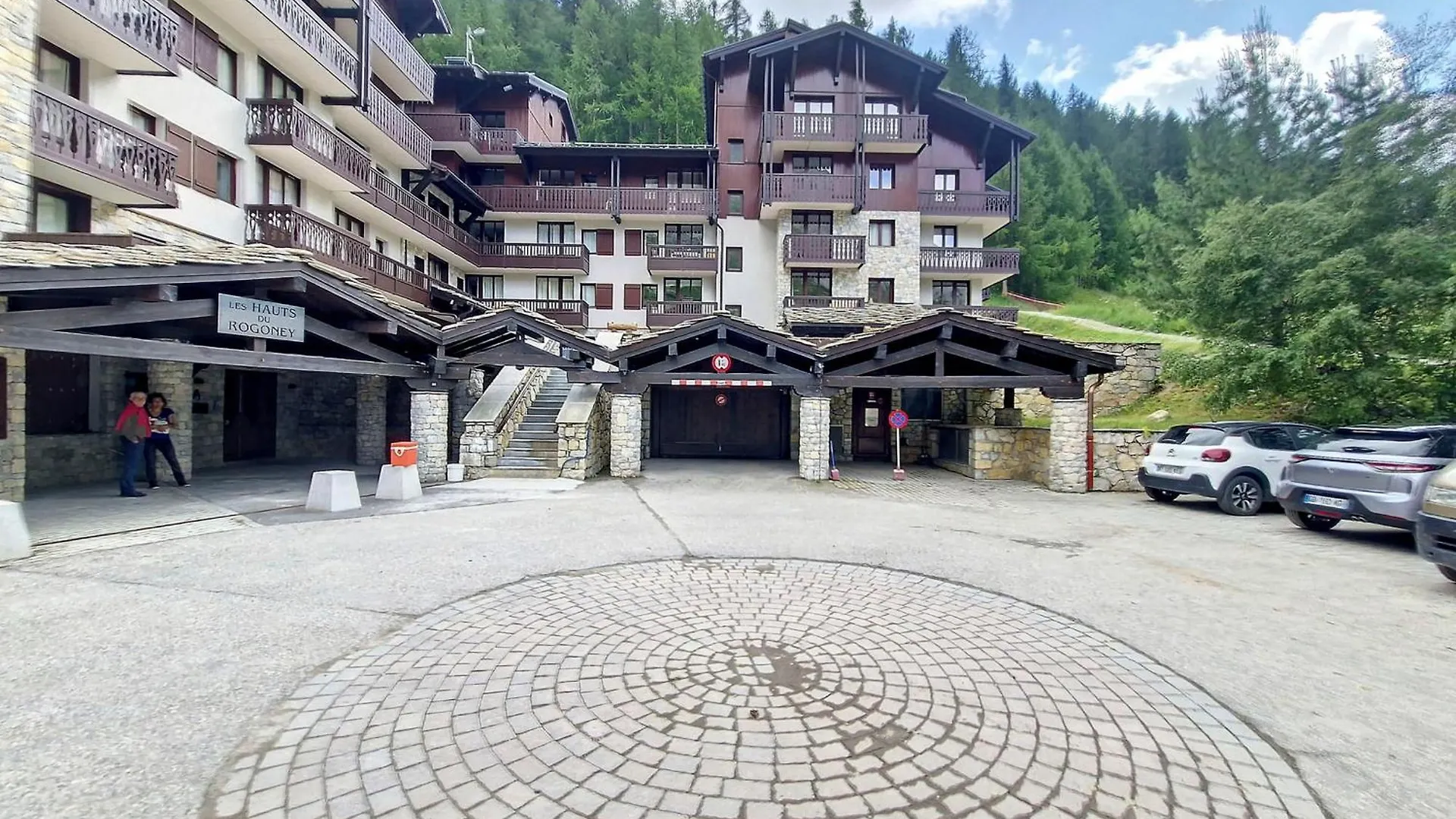 Lägenhet Superbe 2 Pieces + Cabine Renove, Pied Des Pistes, Val D'Isere, 6 Pers., Parking, Balcon Sud - Fr-1-518-42