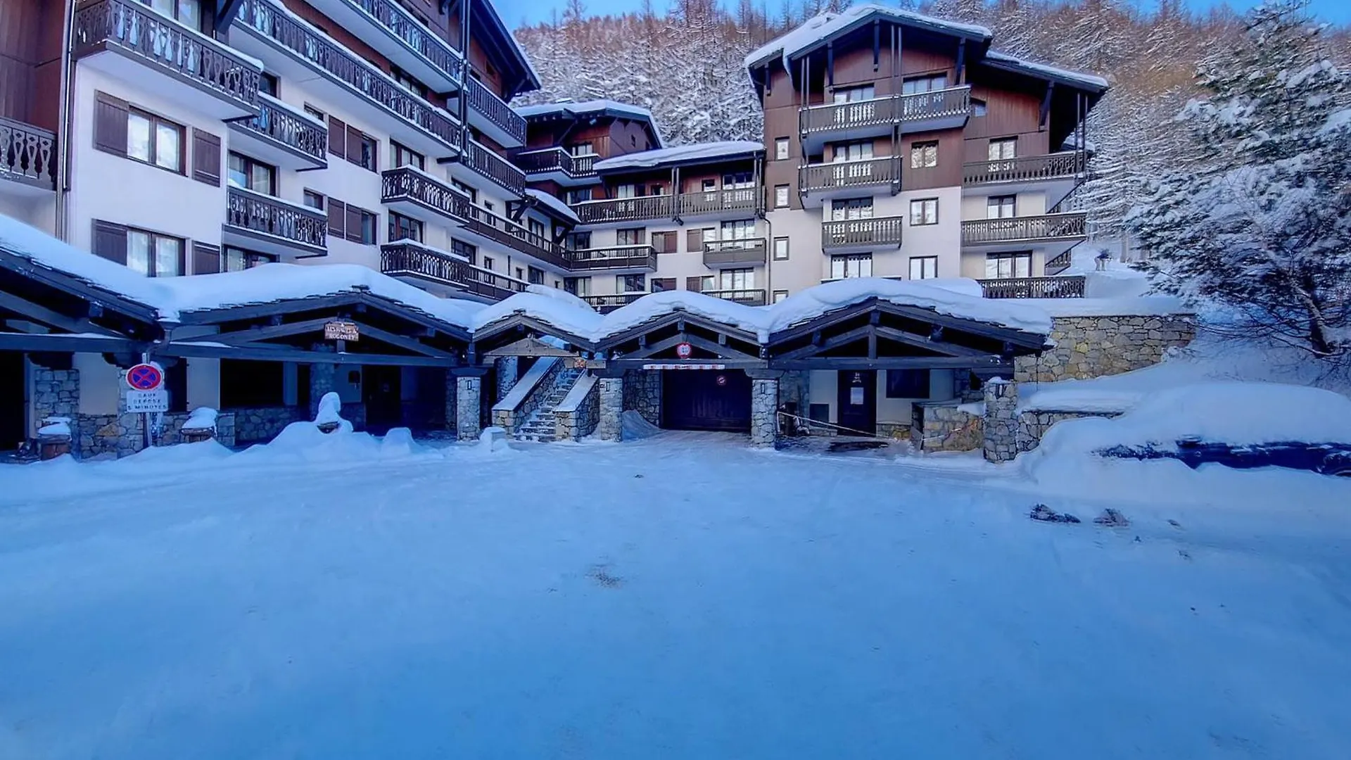 Superbe 2 Pieces + Cabine Renove, Pied Des Pistes, Val D'Isere, 6 Pers., Parking, Balcon Sud - Fr-1-518-42 Frankrike